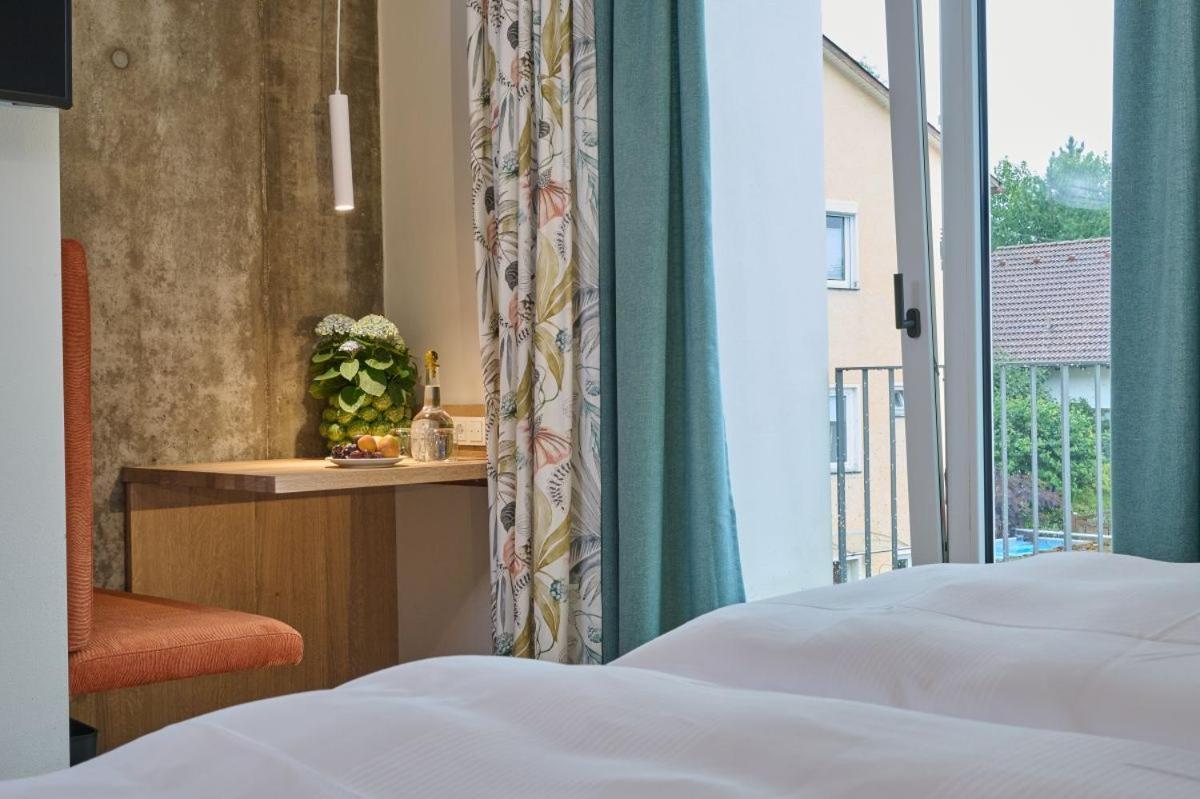 Hotel Der Einrichter Штраубинг Экстерьер фото